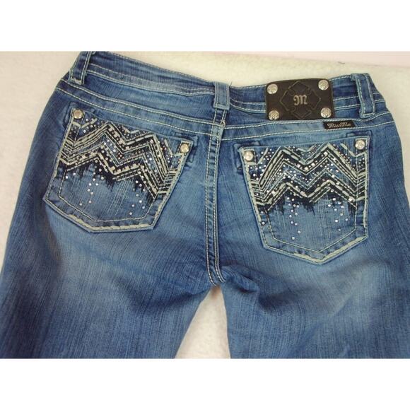 Miss Me Womens Boot Cut Denim Jeans Distresse Style JE8000BX Embellished Size 29 - Picture 11 of 16
